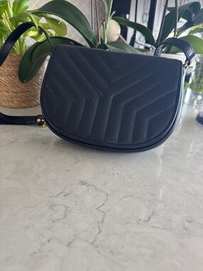 Yves Saint Laurent Black Quilted Saddle Crossbody